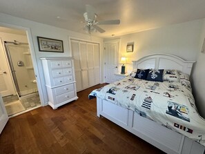 5 Schlafzimmer, Bügeleisen/Bügelbrett, Internetzugang