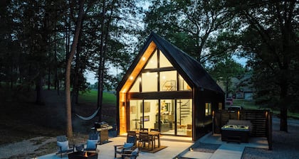 Lux A-Frame w/ Hot Tub, Fire Pit, Kayaks & Views