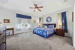 5 bedrooms, desk, iron/ironing board, free WiFi