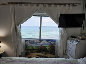 3 soverom, strykejern/-brett, wi-fi og sengetøy