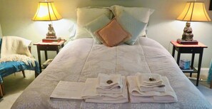 1 chambre, fer et planche à repasser, Wi-Fi, literie fournie