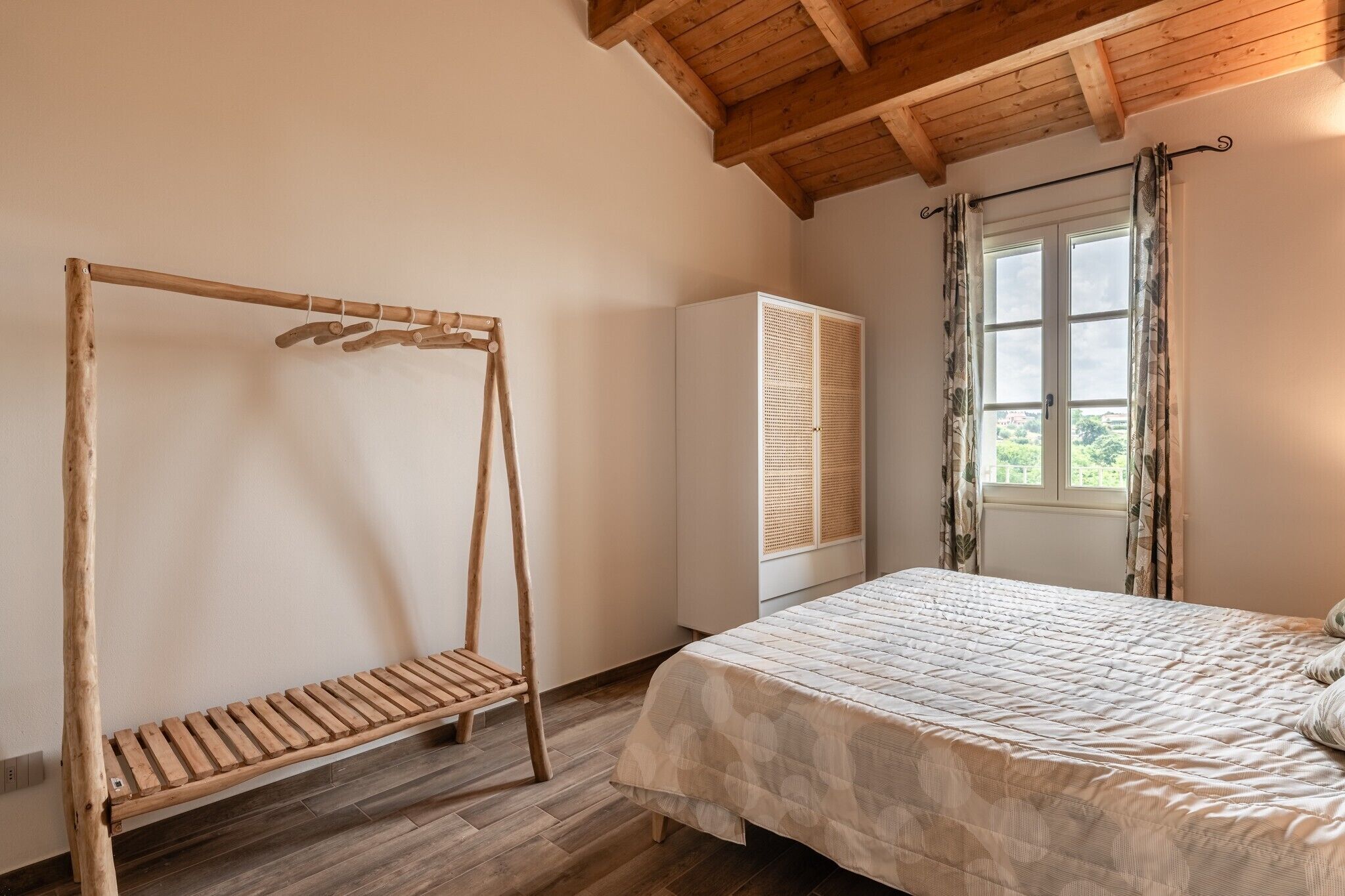 2 habitaciones, wifi gratis y ropa de cama 