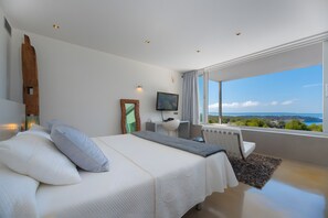 6 Schlafzimmer, Bügeleisen/Bügelbrett, kostenloses WLAN, Bettwäsche