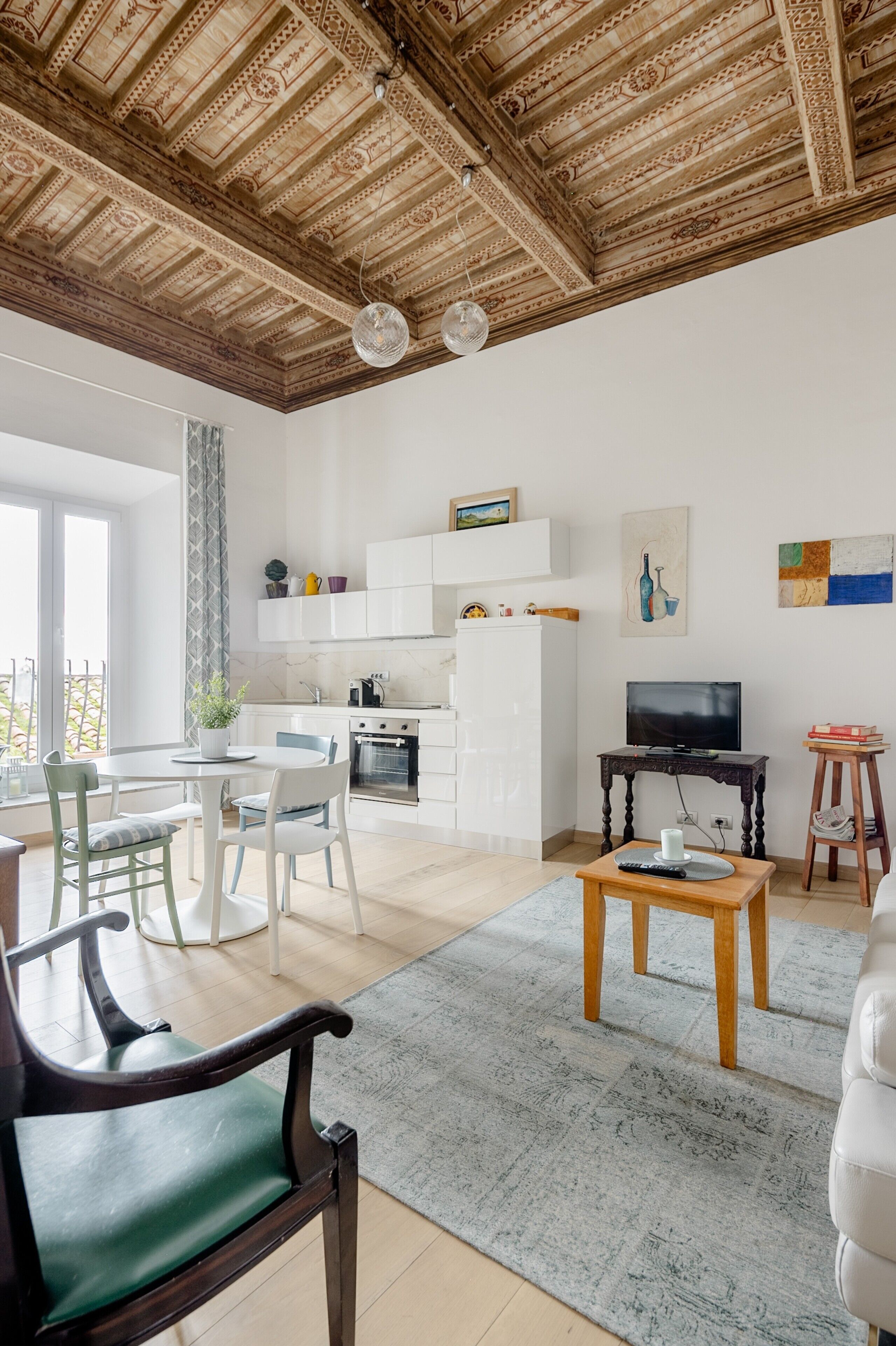 テレビ、ステレオ