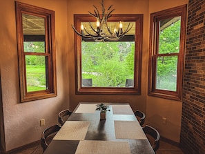 Dining - 4 BR-7 Bed-Durango Dream House-Incredible Mountain/Golf Views w/ Chef’s Kitchen (Durango)