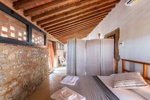 1 多间卧室、免费 WiFi、床单、轮椅无障碍