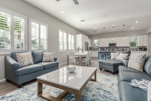 Smart TV - Modern 3BR Home in Goodyear – Stylish, Spacious & Family-Friendly! (Goodyear)