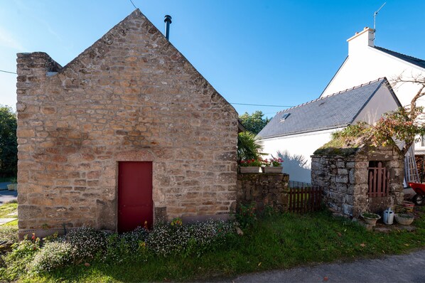 Enceinte de lâhĂ©bergement
