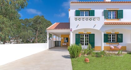 Villa 'Nelson E Esperanca' mit privater Terrasse, privatem Garten und Wi-Fi