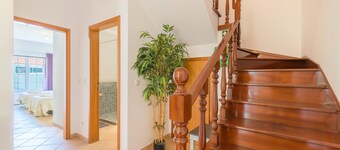 Villa 'Nelson E Esperanca' with Private Terrace, Private Garden and Wi-Fi