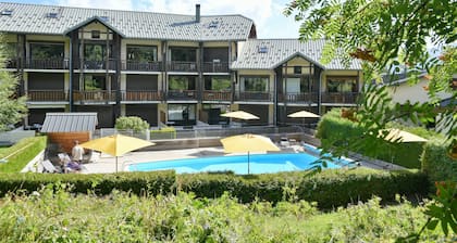Appartement "L'ourson" avec vue sur la montagne, piscine partagée et Wi-Fi
