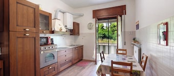 Apartment 'La Casa Della Gioia' with Balcony and Wi-Fi