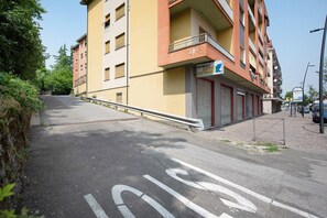 Exterior - Apartment 'La Casa Della Gioia' with Balcony and Wi-Fi (Serravalle Scrivia)