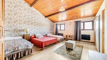 3 soveværelser, strygejern/strygebræt, sengetøj