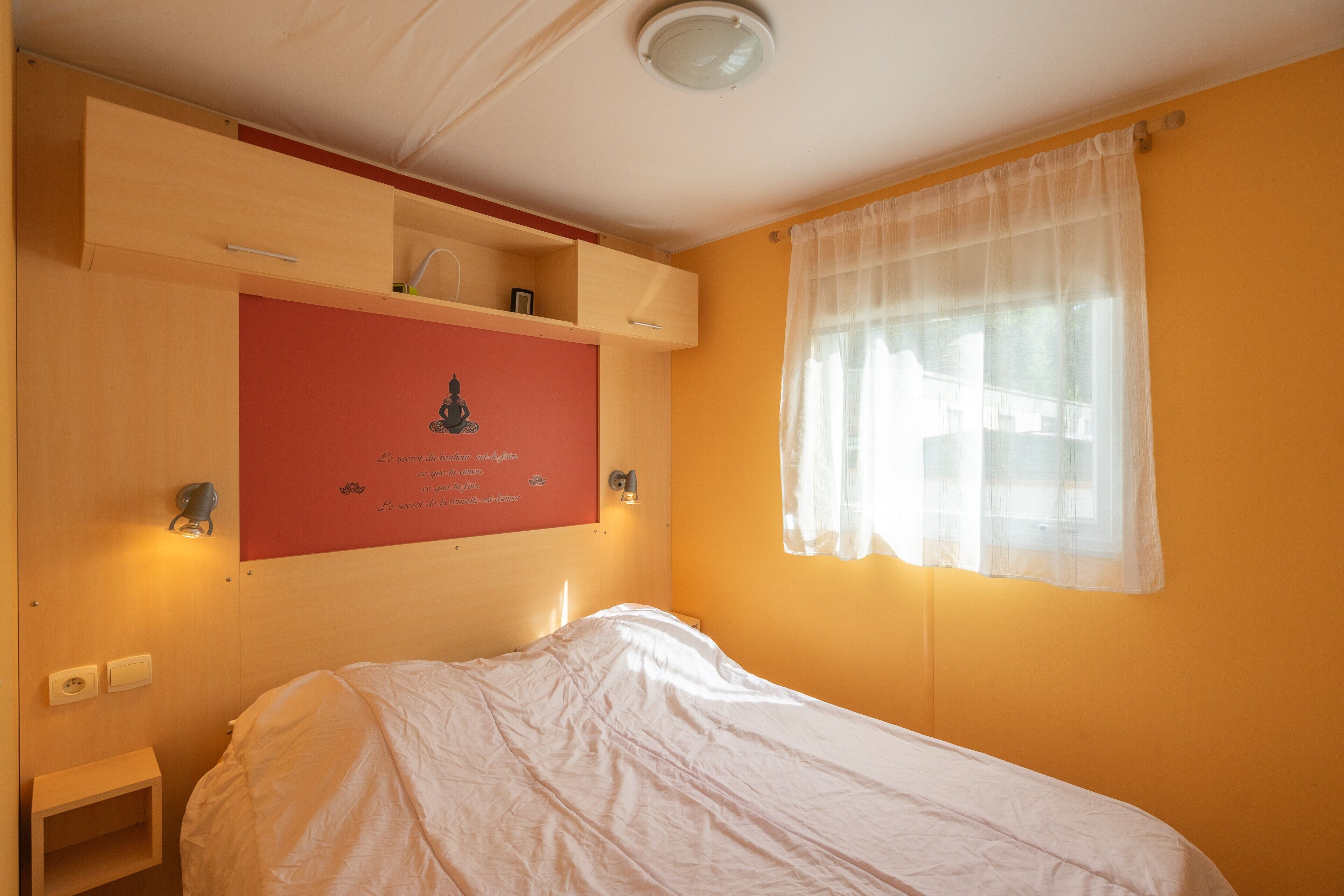 3 室のベッドルーム