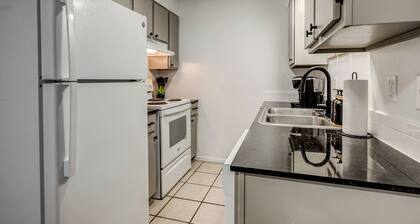 NEW! Chic Stay at The Hub - WiFi & Free Parking