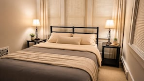 1 habitación, tabla de planchar con plancha, wifi y ropa de cama