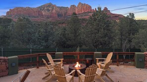 Terrace/patio - Escape to Sedona Demir Suite 205, a cozy 1-bed condo in vibrant Uptown Sedona! (Sedona)