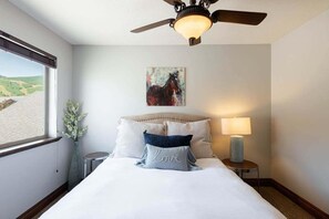 4 chambres, bureau, fer et planche à repasser, Wi-Fi gratuit
