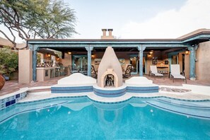 Beheizter Pool