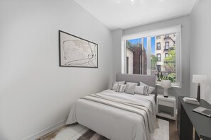 4 bedrooms, desk, iron/ironing board, travel cot - Modern 4 bedroom in heart of Downtown Brooklyn across from Barclay's center (Brooklyn)