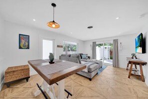 Interior - Tropical Paradise+ Pool & Patio! (Fort Lauderdale)