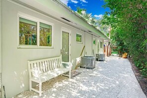 Terrace/patio - Tropical Paradise + POOL & PATIO (Fort Lauderdale)