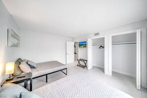 2 Schlafzimmer, Schreibtisch, Bügeleisen/Bügelbrett, kostenloses WLAN