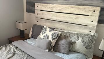 3 bedrooms, iron/ironing board, WiFi