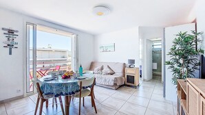 Unclassified image, 3 of 21, button - La Sirene by Interhome (Saint Cyr sur mer Les Lecques)
