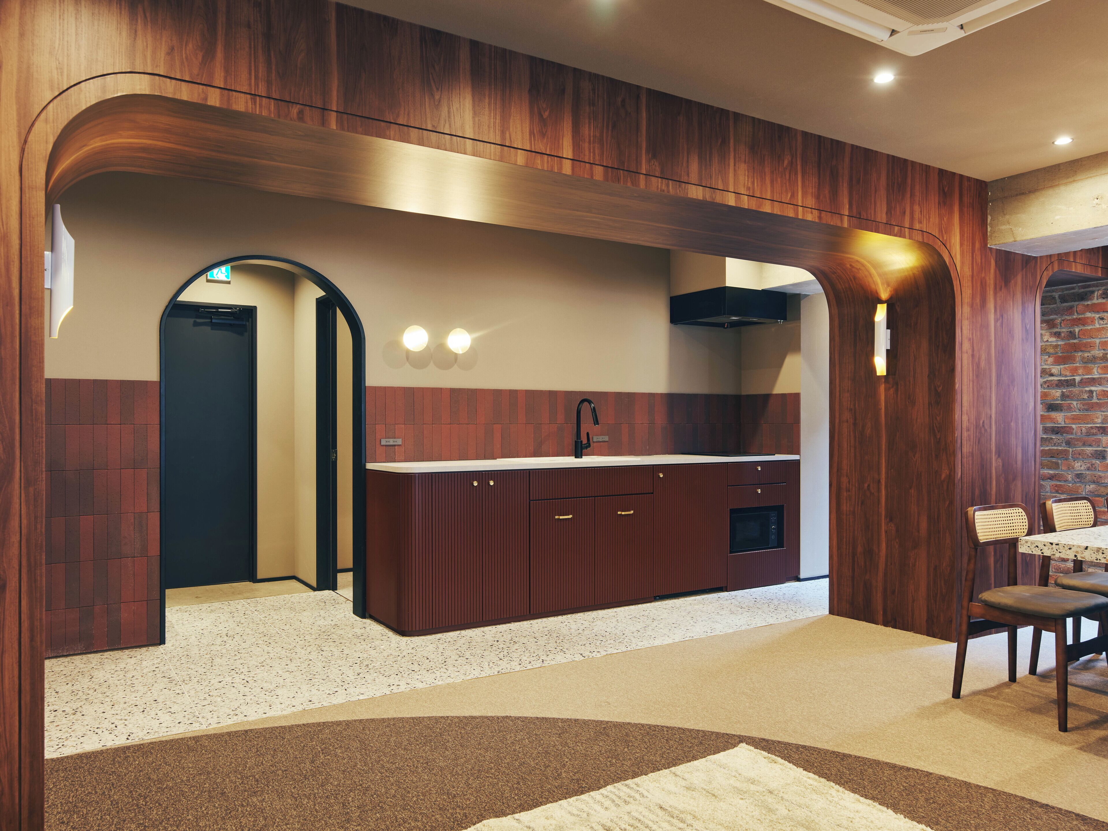 スーペリア スタジオスイート | デスク、ノートパソコン用作業スペース、WiFi (無料)