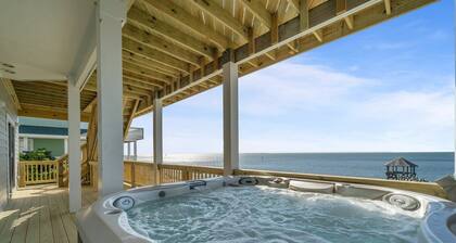 Waterfront Luxury, Private Pier, Gazebo, Resort Amenities & Panoramic Water Views