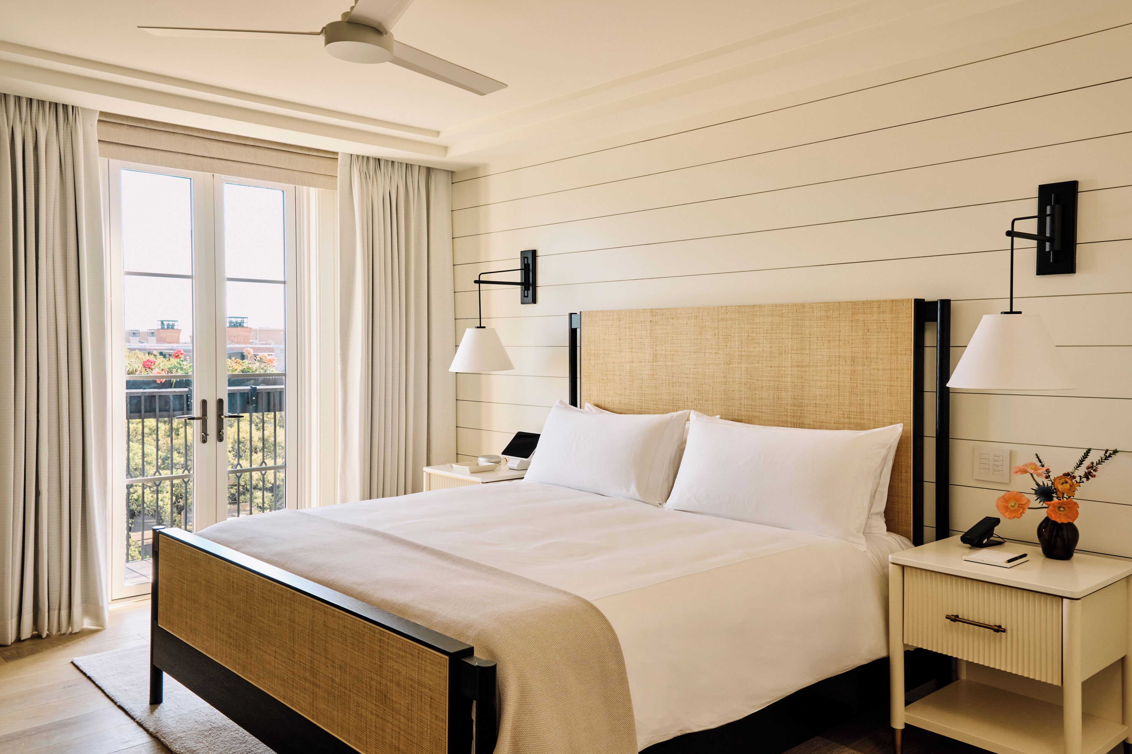 Suite, 1 King Bed with Sofa bed | In-room safe, blackout curtains, iron/ironing board