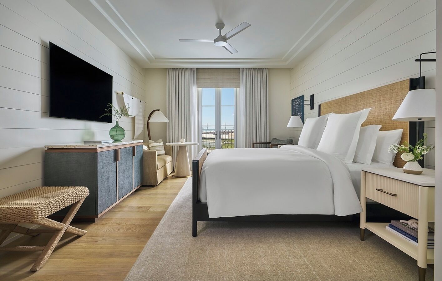 Suite, 1 King Bed with Sofa bed | In-room safe, blackout drapes, iron/ironing board