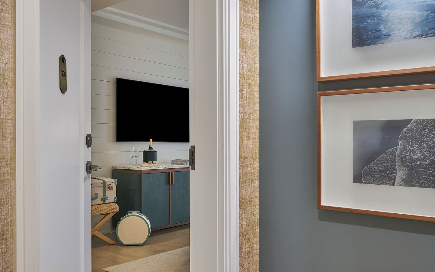 Studio (Waterfront | Suite) | In-room safe, blackout drapes, iron/ironing board