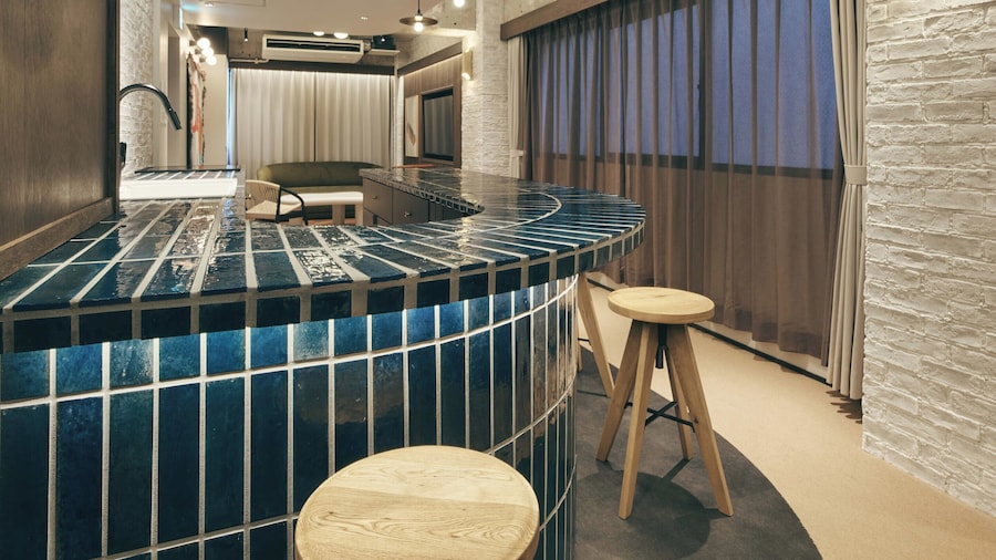 illi Lay Shibuya-Ebisu