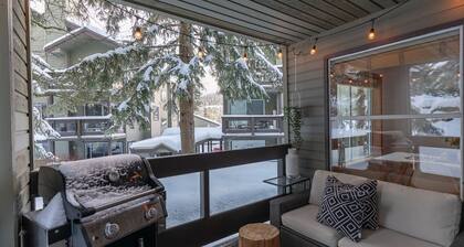 1BR | Powderview - Creekside | Bright and Cozy | Private Bike/Ski Storage | Free Parking