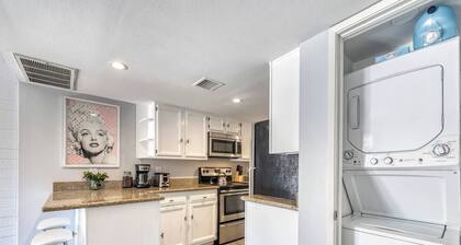 Mid-Century Modern in the heart of Phoenix!