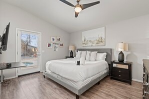 3 chambres, fer et planche à repasser, Wi-Fi gratuit, draps fournis