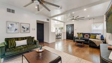 Smart TV, fireplace, stereo, offices