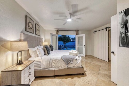 Princess Drive · Outstanding 5 Star residence with Private Heated Pool