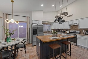 Fridge, microwave, oven, stovetop - Chandler LUX home with Private Heated Pool (FREE)! (Chandler)