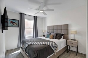 4 bedrooms, iron/ironing board, free WiFi, bed sheets