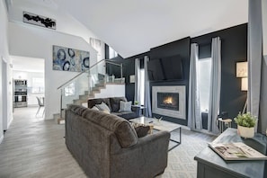 Smart TV, fireplace, offices