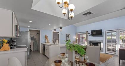 THE TEMPE Designer HOME! Pets stay FREE!