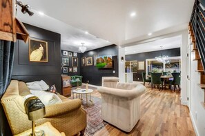 Smart TV, offices