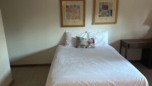 2 多间卧室、WiFi、床单