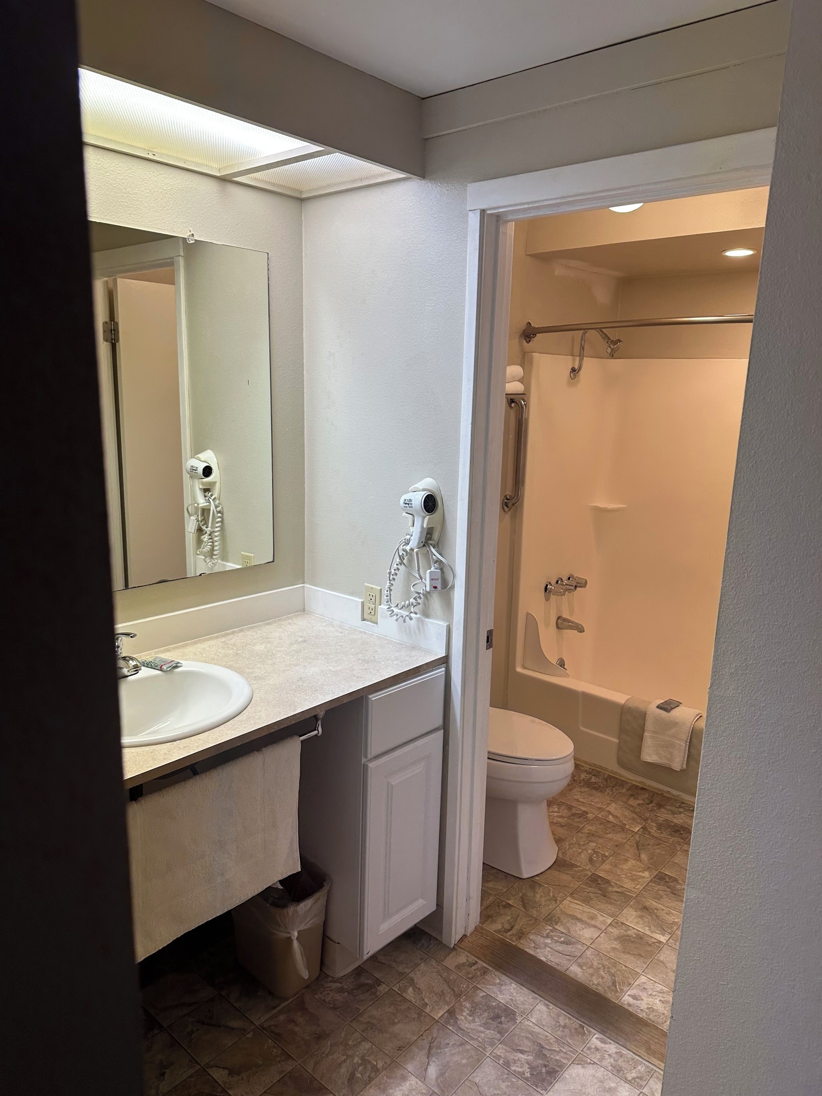 Towels, toilet paper