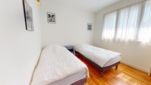 3 quartos