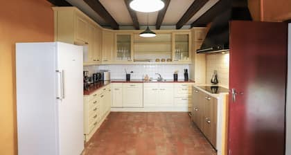 So Villa Molise au Blanc (71) - Heated pool - Sauna - 2h from Lyon - 30p.
